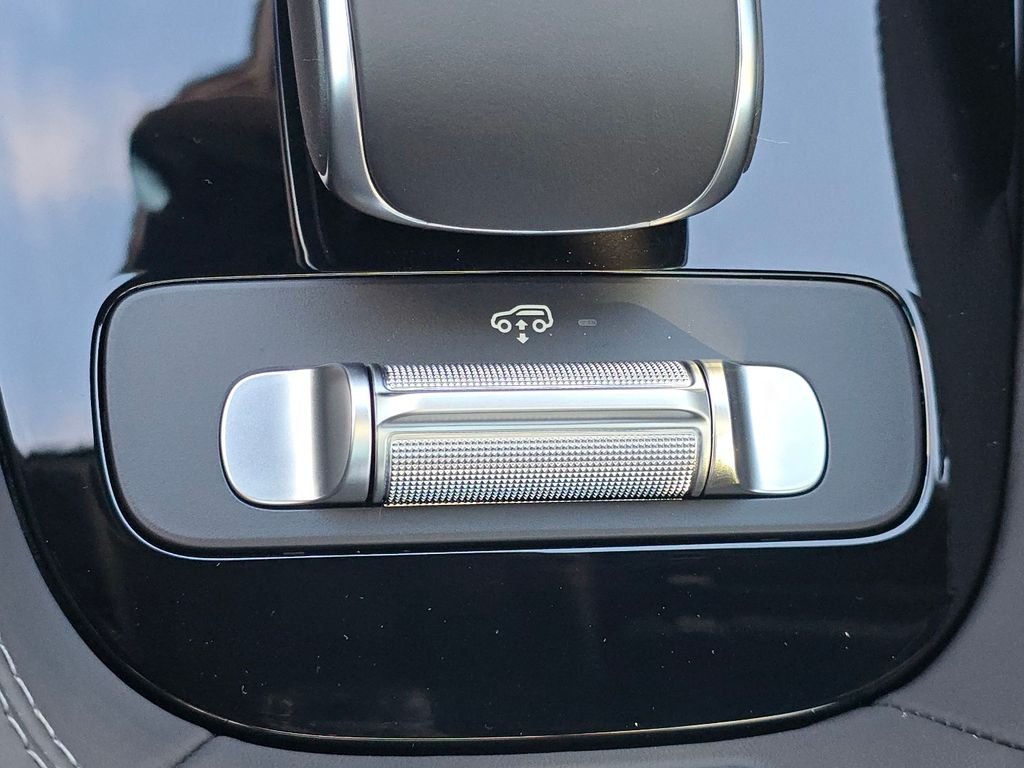 New 2026 Obsidian Black Metallic Mercedes-Benz GLE 63 S AMG® image 32