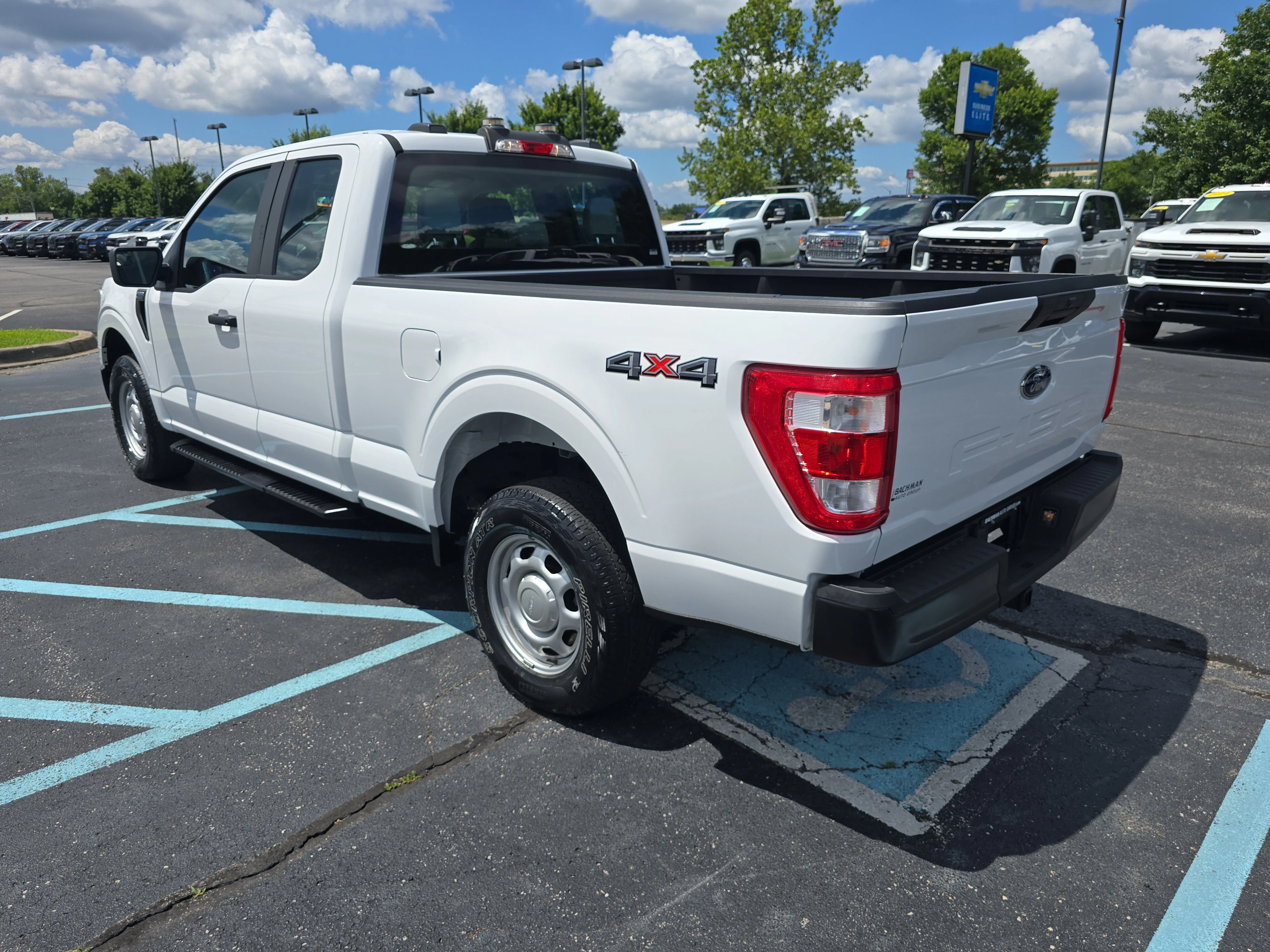 Used 2021 Oxford White Ford XL image 6