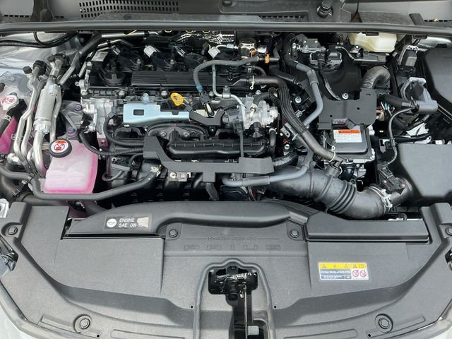 Used 2024  Toyota XSE Premium image 33