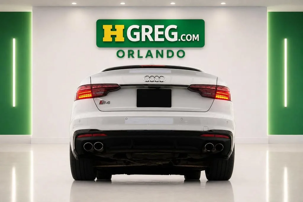 Used 2020 Glacier White Audi Premium Plus image 6