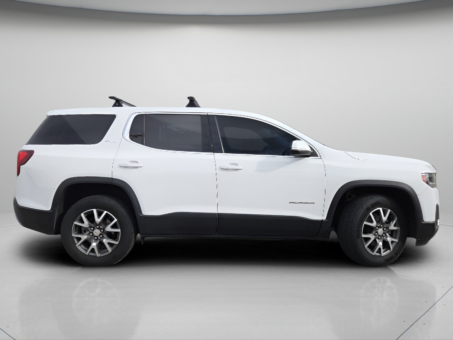 Used 2020 Summit White GMC SLE image 24