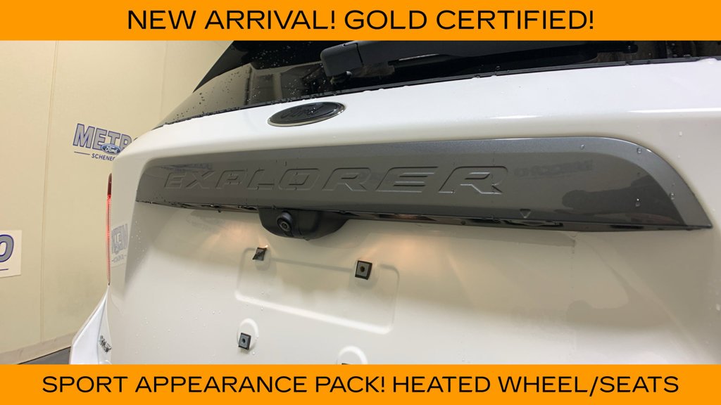 Certified Used 2023 White Metallic Ford XLT image 19