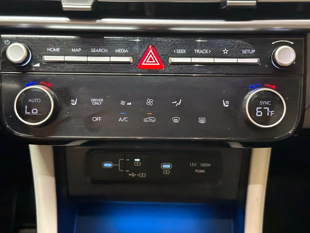 Used 2025 Creamy White Pearl Hyundai SEL Convenience image 16