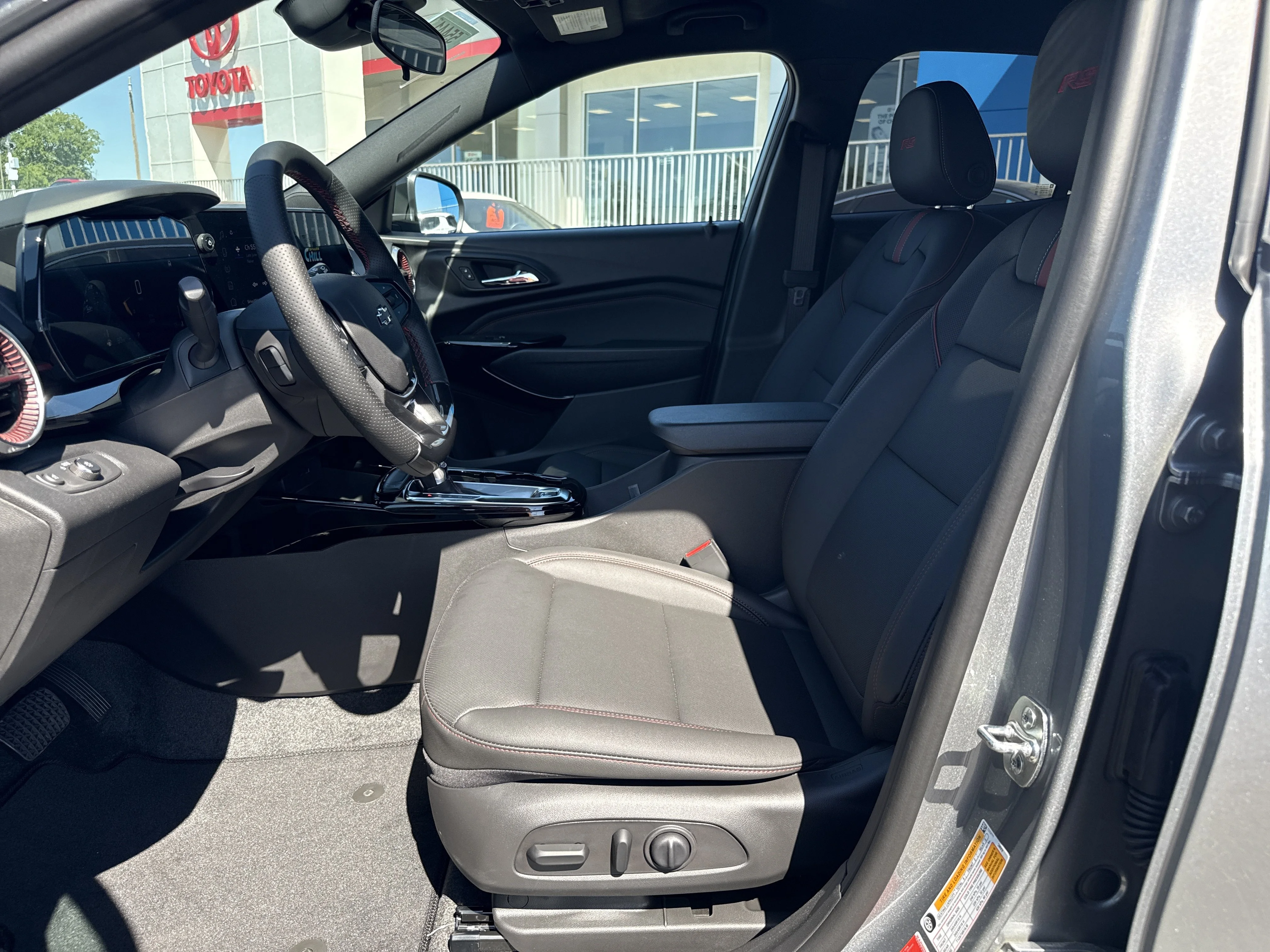 2026 Chevrolet Trax RS - Photo 10