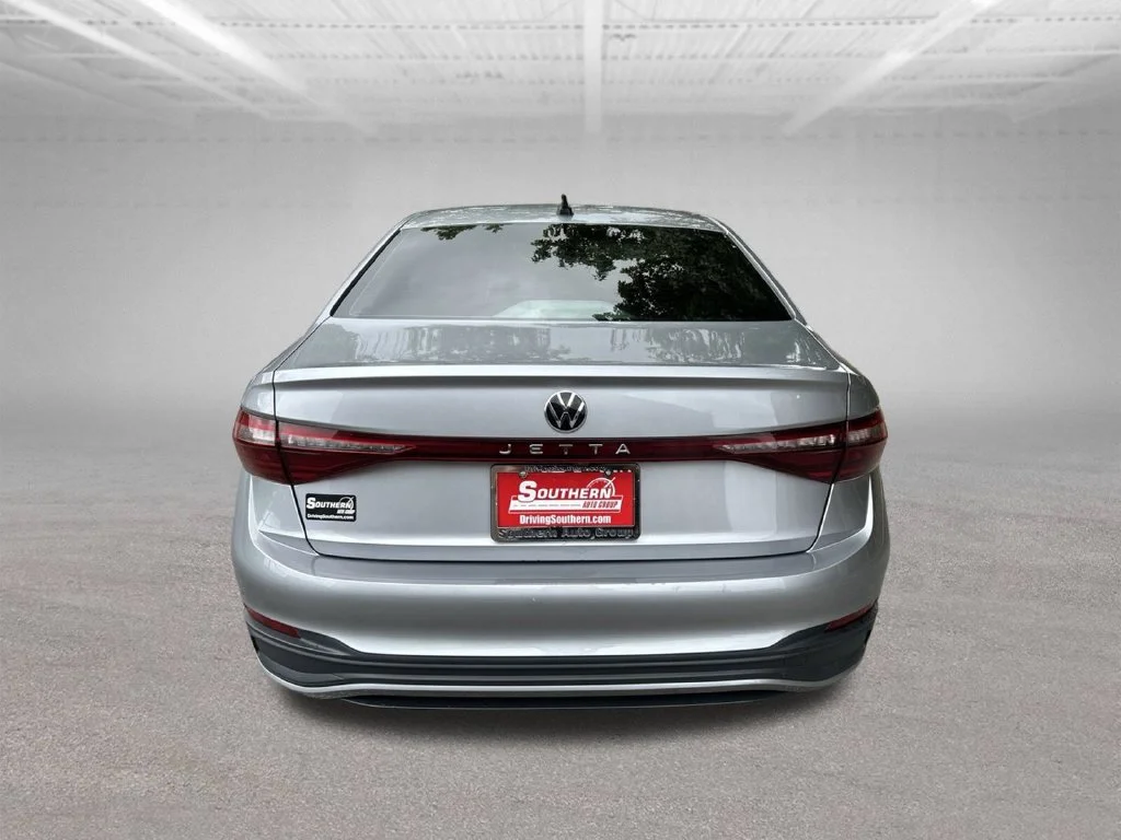 Used 2025 Gray Volkswagen 1.5T S image 4