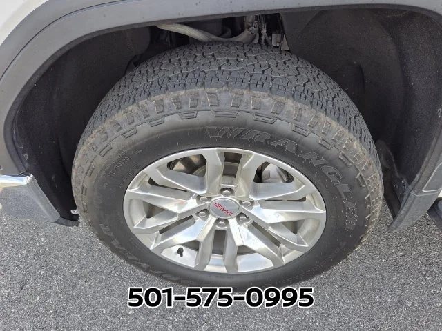 Used 2020 White GMC SLT image 9