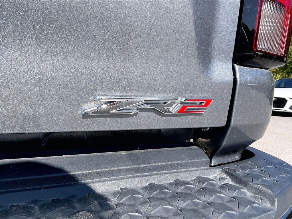 Used 2024 Sterling Gray Metallic Chevrolet ZR2 image 28