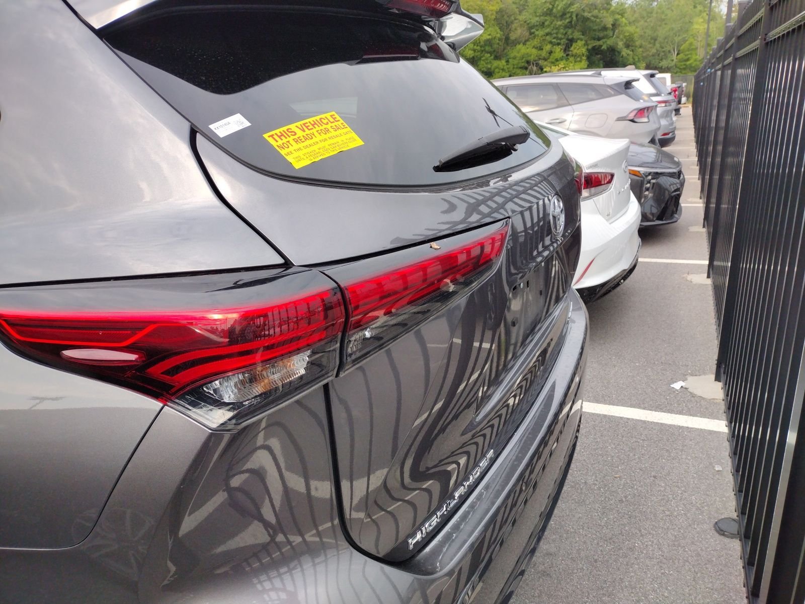 Used 2022 Gray Toyota Limited image 5