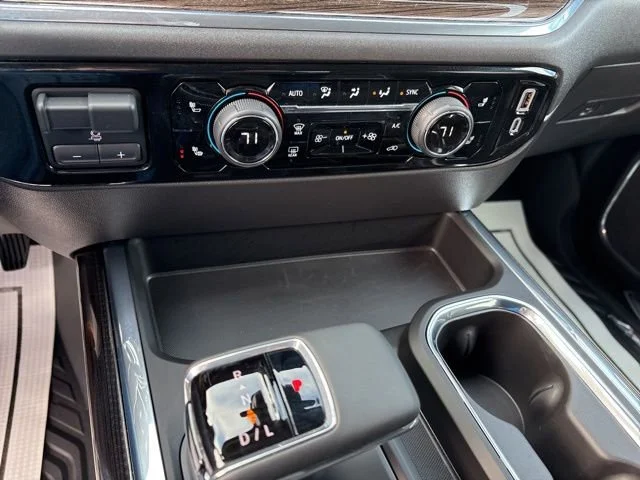 2025 Chevrolet Silverado 1500 LT Trail Boss - Photo 32