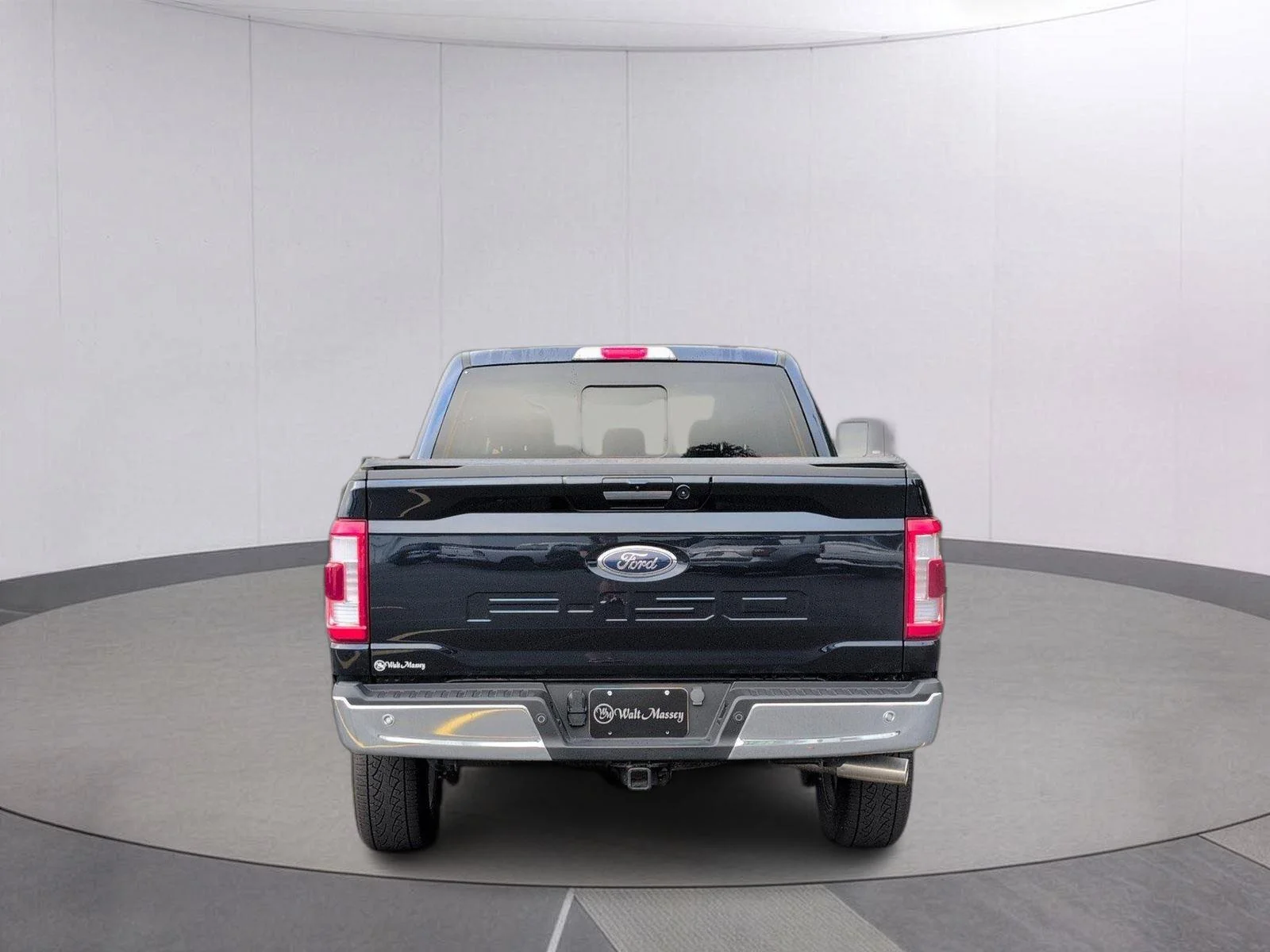 Used 2023 Antimatter Blue Ford LARIAT image 4