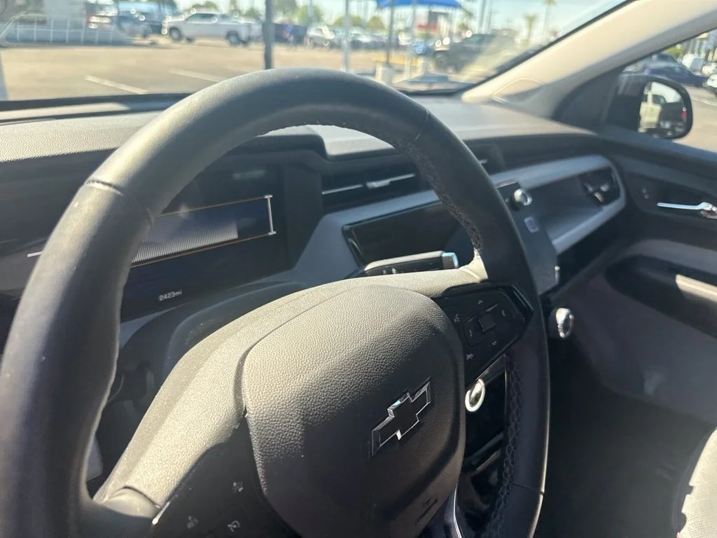 Used 2027 Gray Chevrolet RS image 24