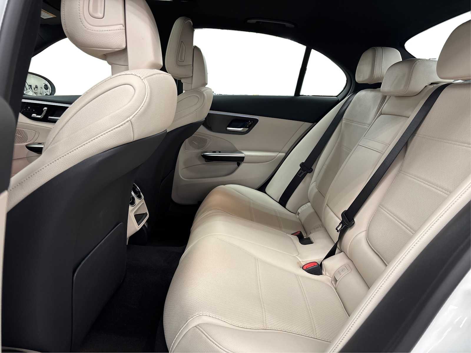 Used 2024 Polar White Mercedes-Benz C 300 image 10