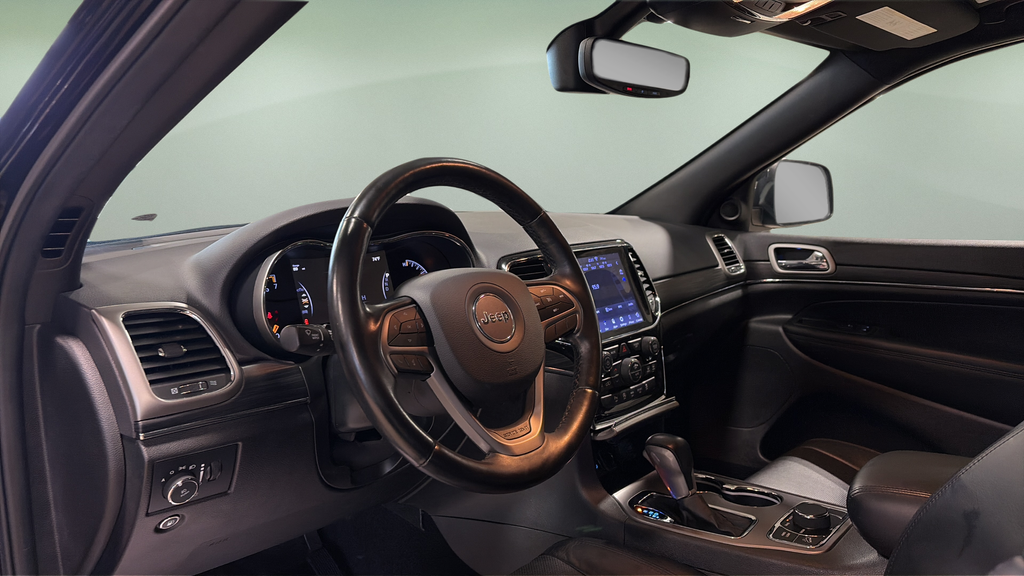 Used 2020 Black Jeep Limited image 14