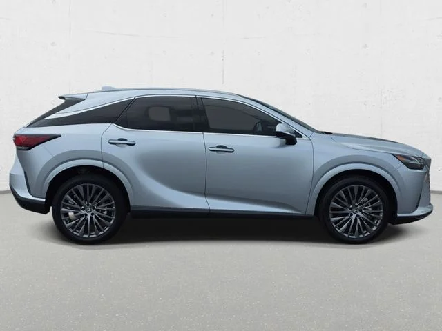 Used 2023 Iridium Lexus 350h Luxury image 4