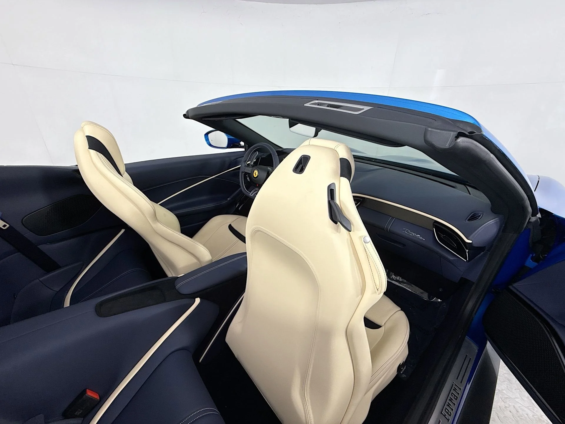 Certified Used 2025 Blu Corsa Ferrari Base image 24