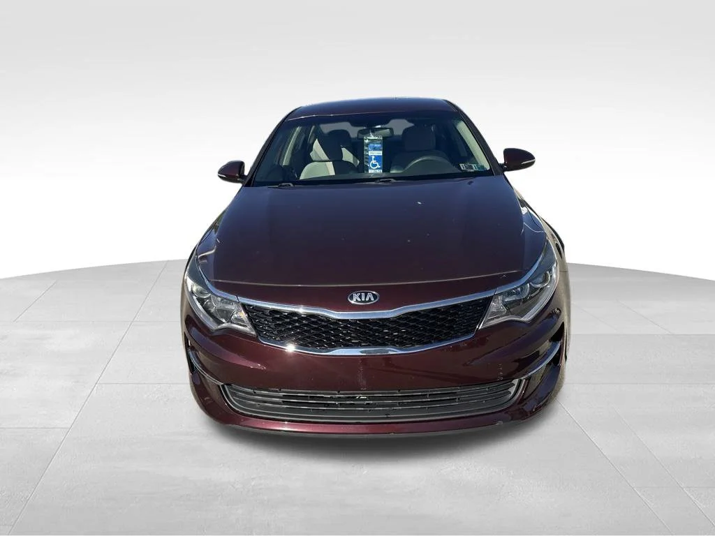 Used 2017 Purple Kia LX image 10