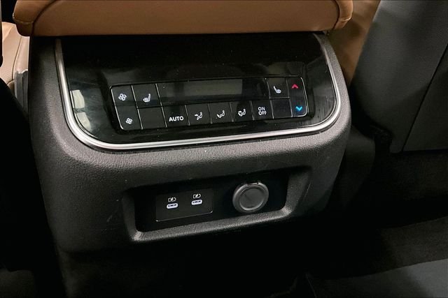 2025 Nissan Armada Platinum Reserve - Photo 34