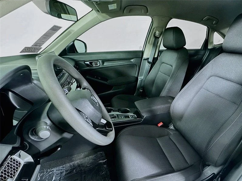 New 2026 Solar Silver Metallic Honda LX image 29