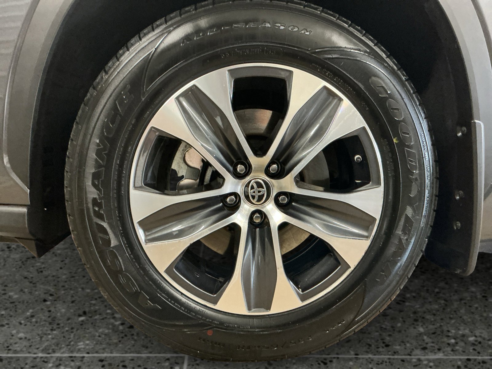 Used 2023 Gray Toyota Hybrid XLE image 14