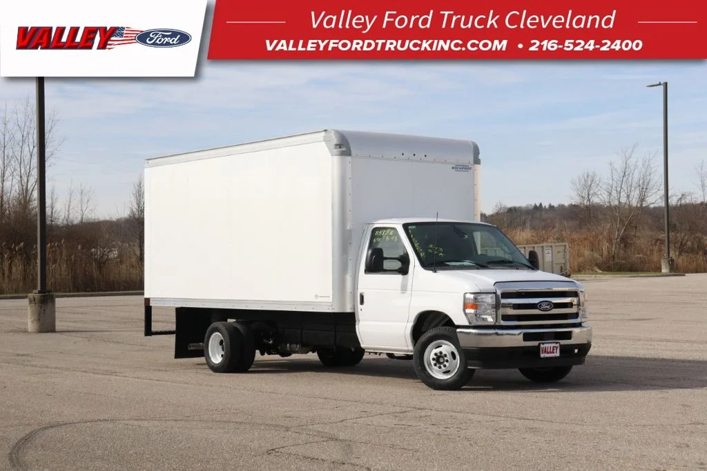 New 2027 White Ford Base Box Van image 1