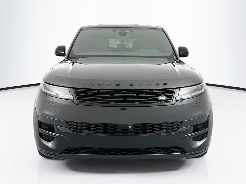 Used 2024 Black Land Rover SE image 2