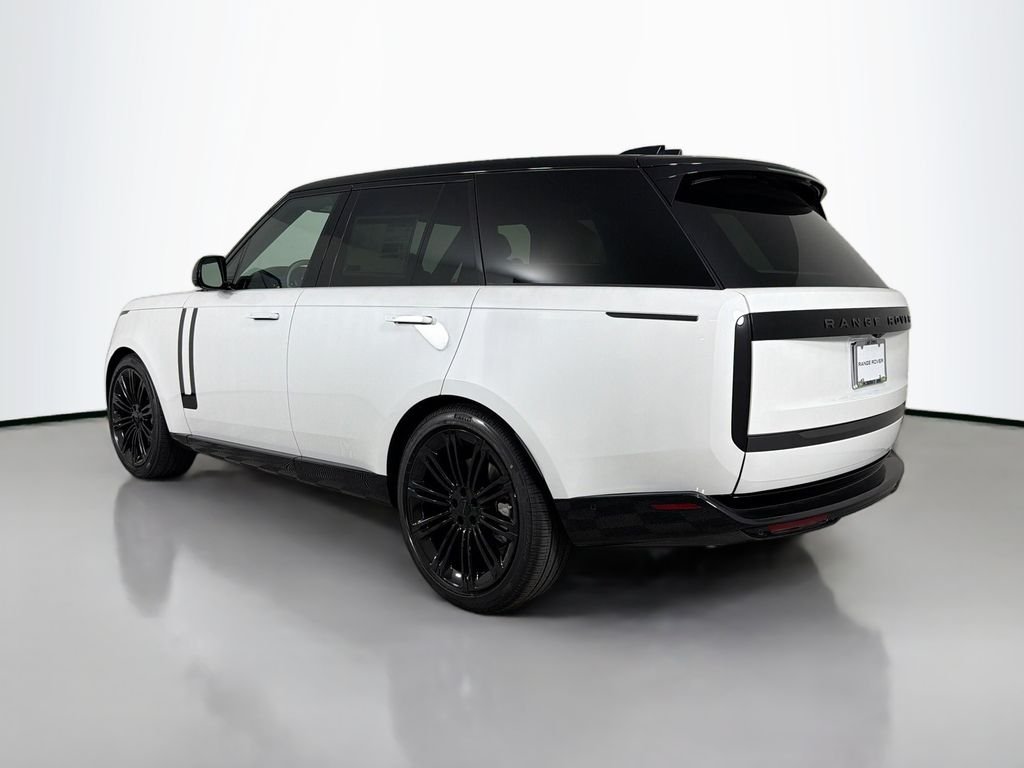 New 2026 Ostuni Pearl White Land Rover SE image 7