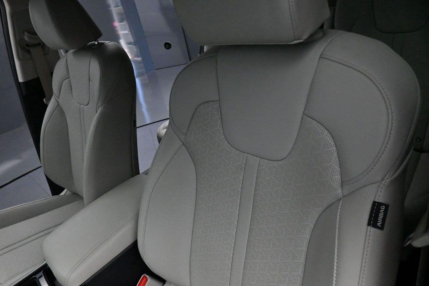 Used 2023 Black Kia SX Prestige image 17