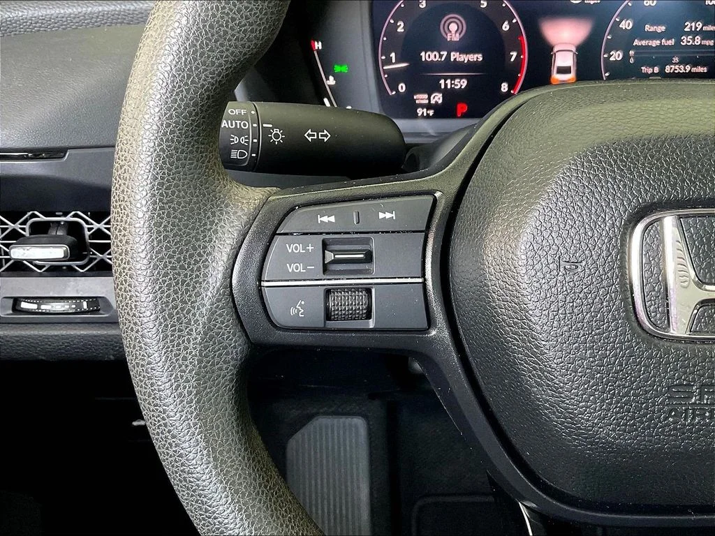 2025 Honda Accord SE - Photo 12