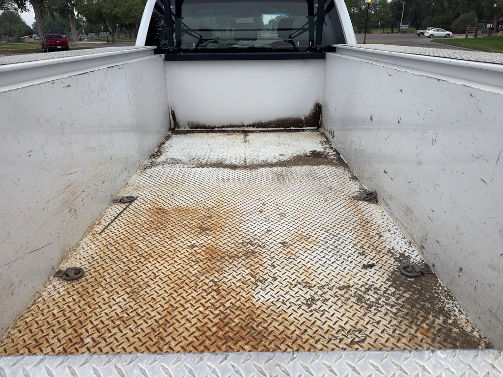 Used 2019 Oxford White Ford XL image 15