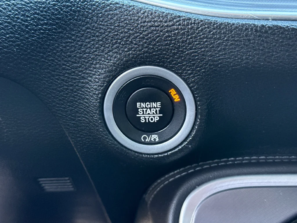 Used 2019  Dodge R/T image 29