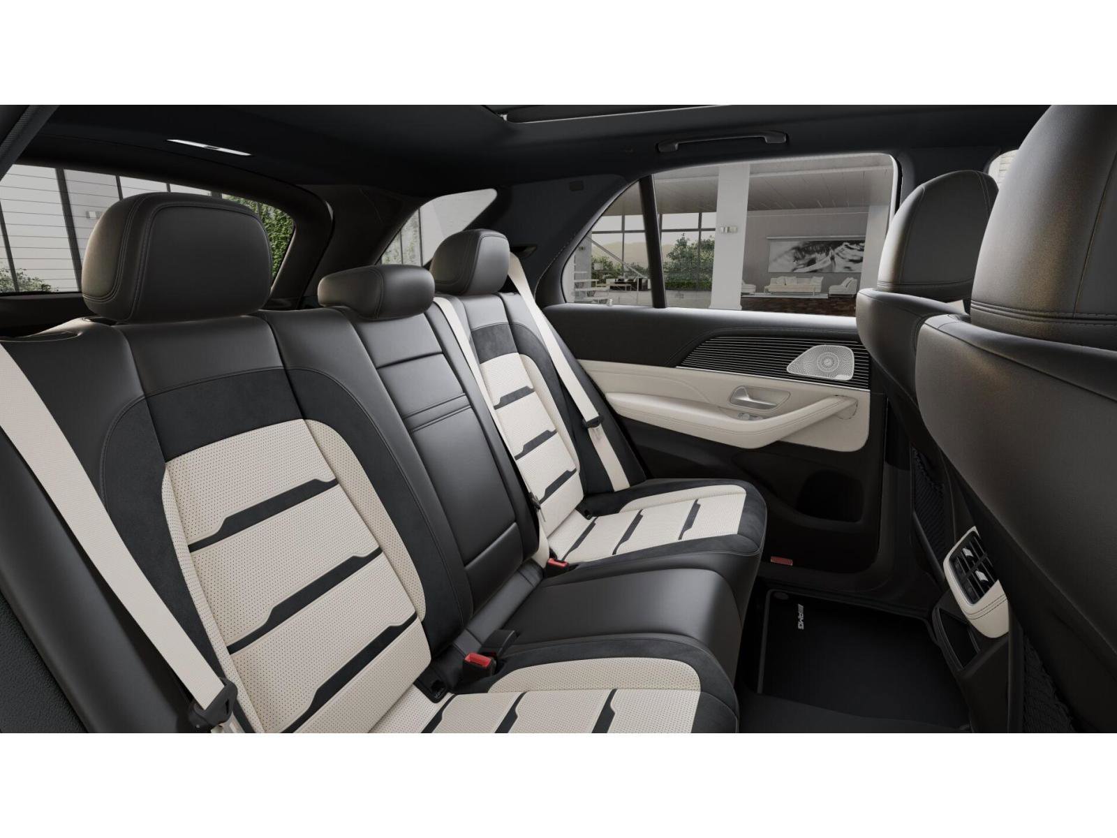 New 2026 MANUFAKTUR Moonlight White Metallic Mercedes-Benz GLE 53 AMG® image 5