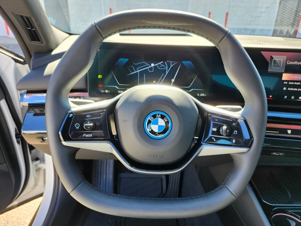 2026 BMW i5 40 - Photo 25
