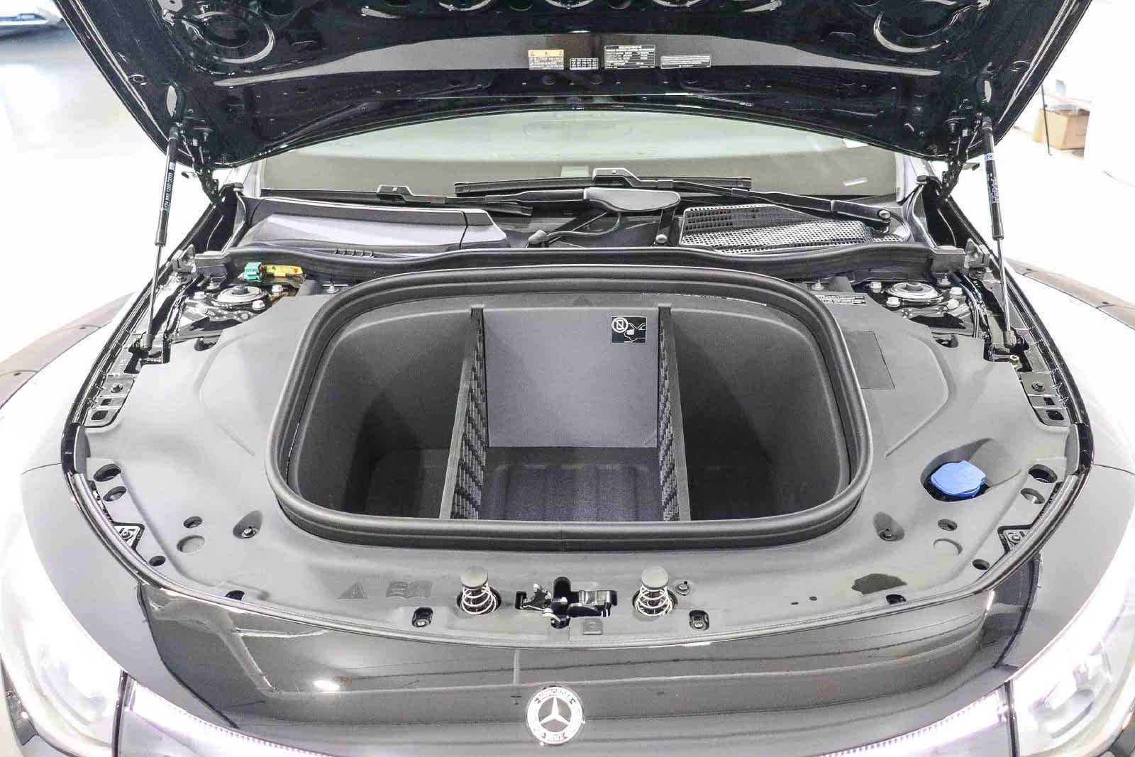 New 2027 Night Black Mercedes-Benz CLA 350 Electric image 14