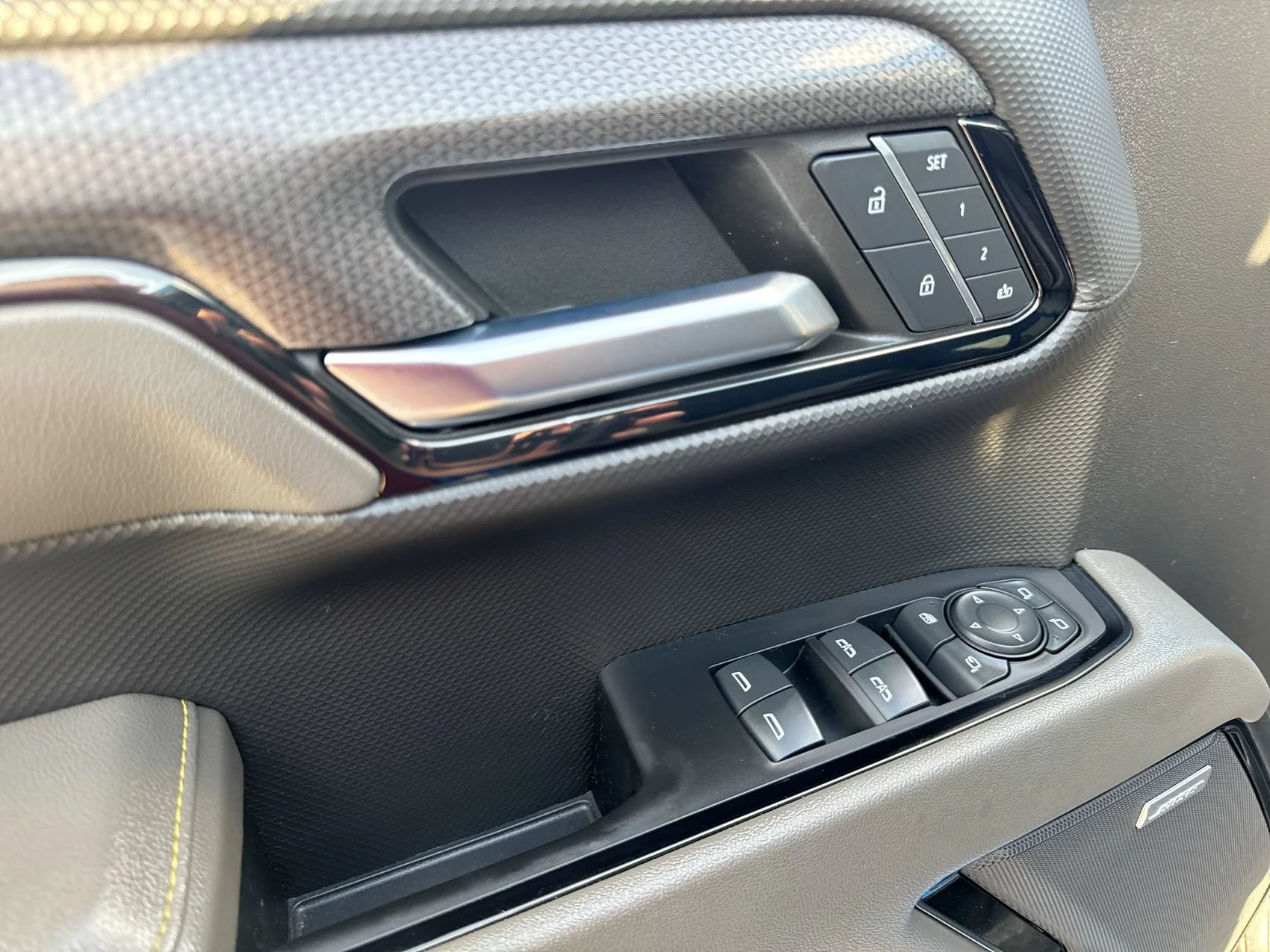 Used 2024 Glacier Blue Metallic Chevrolet ZR2 image 13