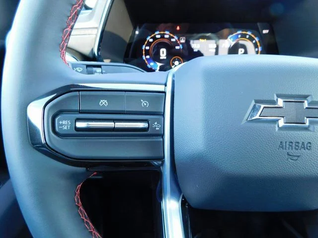 2025 Chevrolet Colorado Z71 - Photo 29