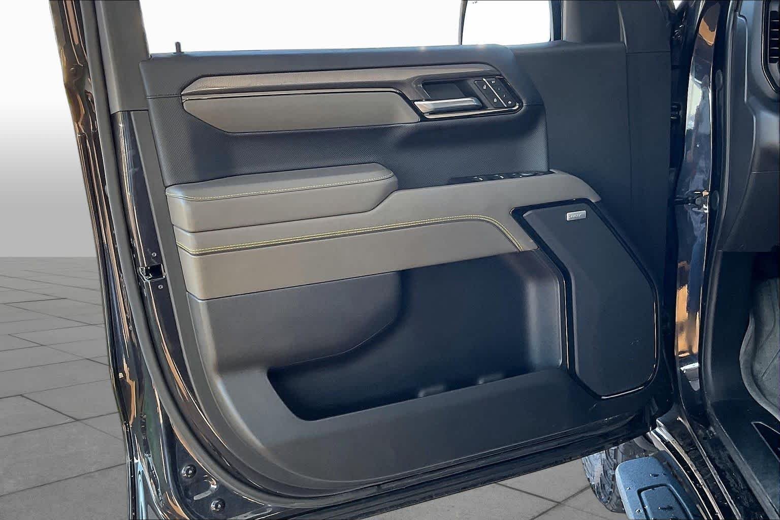 2024 Chevrolet Silverado 1500 ZR2 - Photo 20