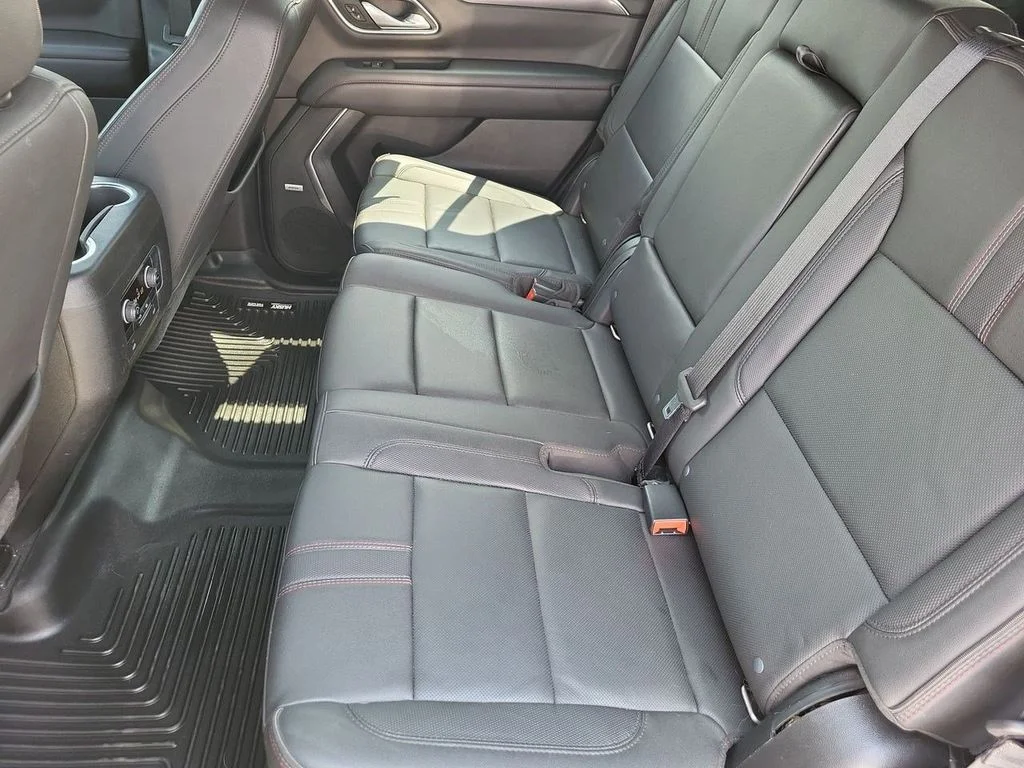 Used 2021 Summit White Chevrolet RST image 31