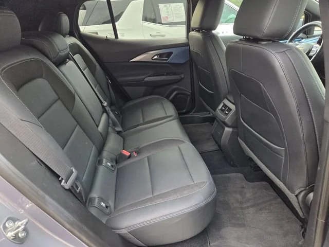 2024 Chevrolet Equinox EV LT - Photo 12