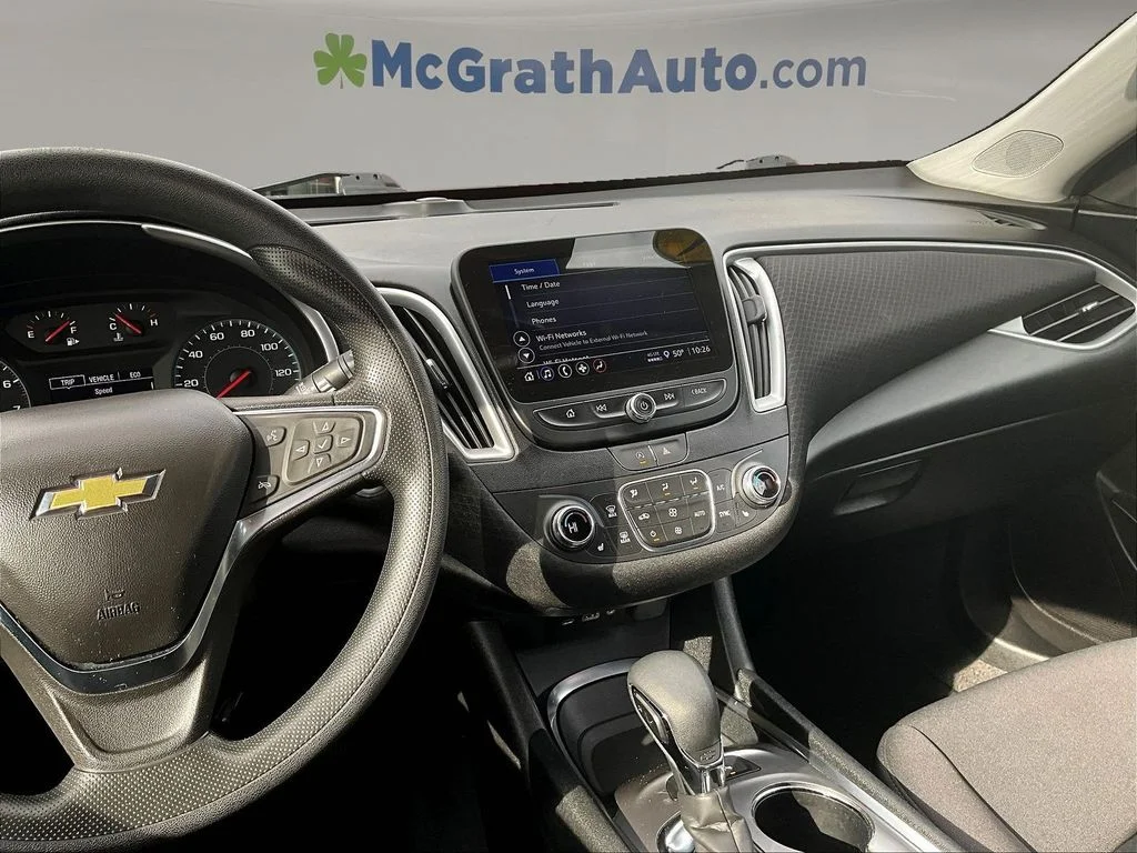 2024 Chevrolet Malibu 1LT - Photo 11