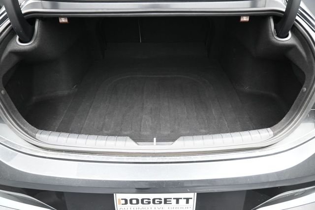 Used 2024 Gray Hyundai SEL image 12