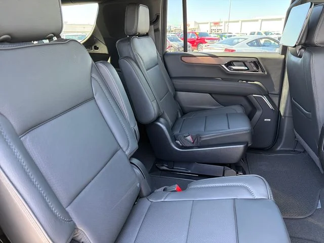2026 GMC Yukon XL Denali - Photo 22