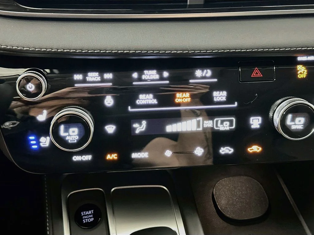 New 2027 GRAND BLUE INFINITI LUXE image 17