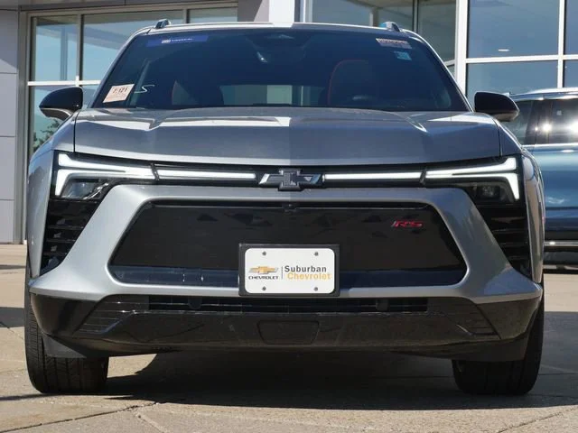 Used 2025 Chevrolet Blazer EV RS with VIN 3GNKDJRJ0SS108281 for sale in Eden Prairie, Minnesota