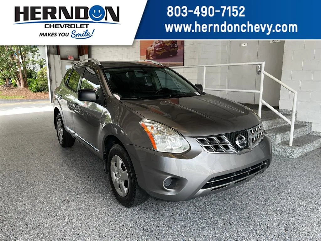 2014 Nissan Rogue Select S FWD's photo