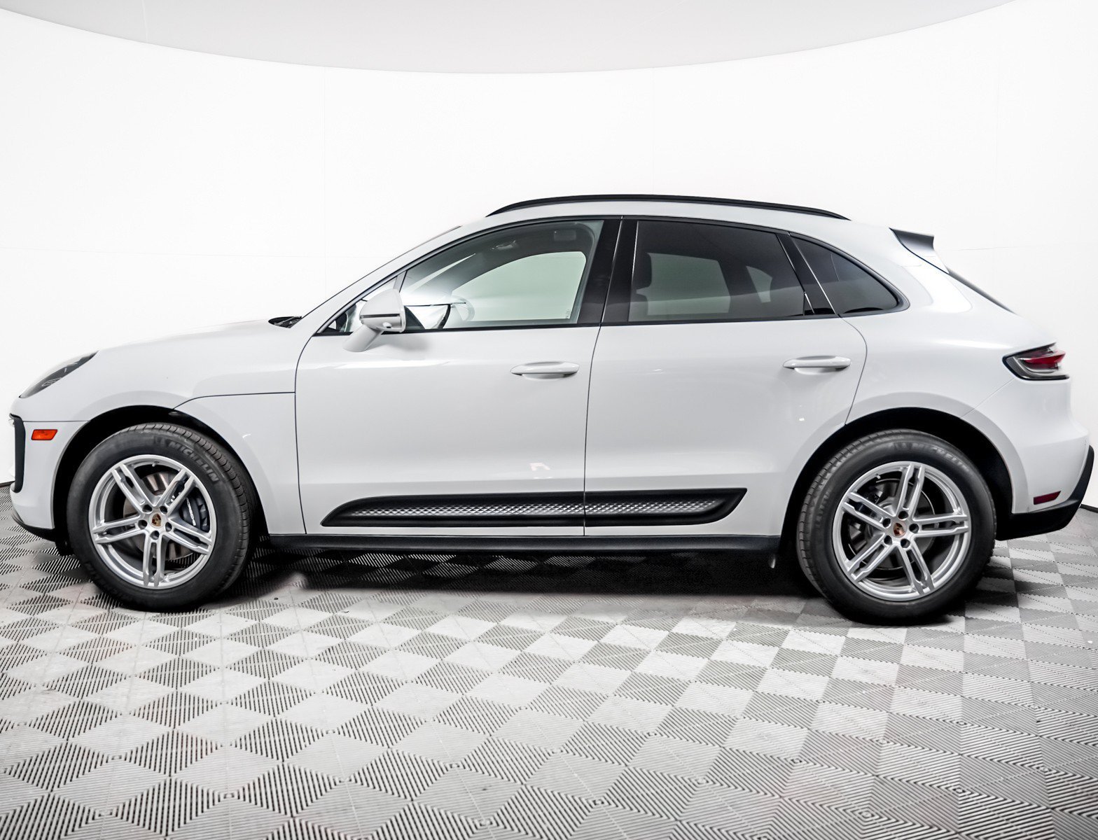 Used 2026 White Porsche  image 2