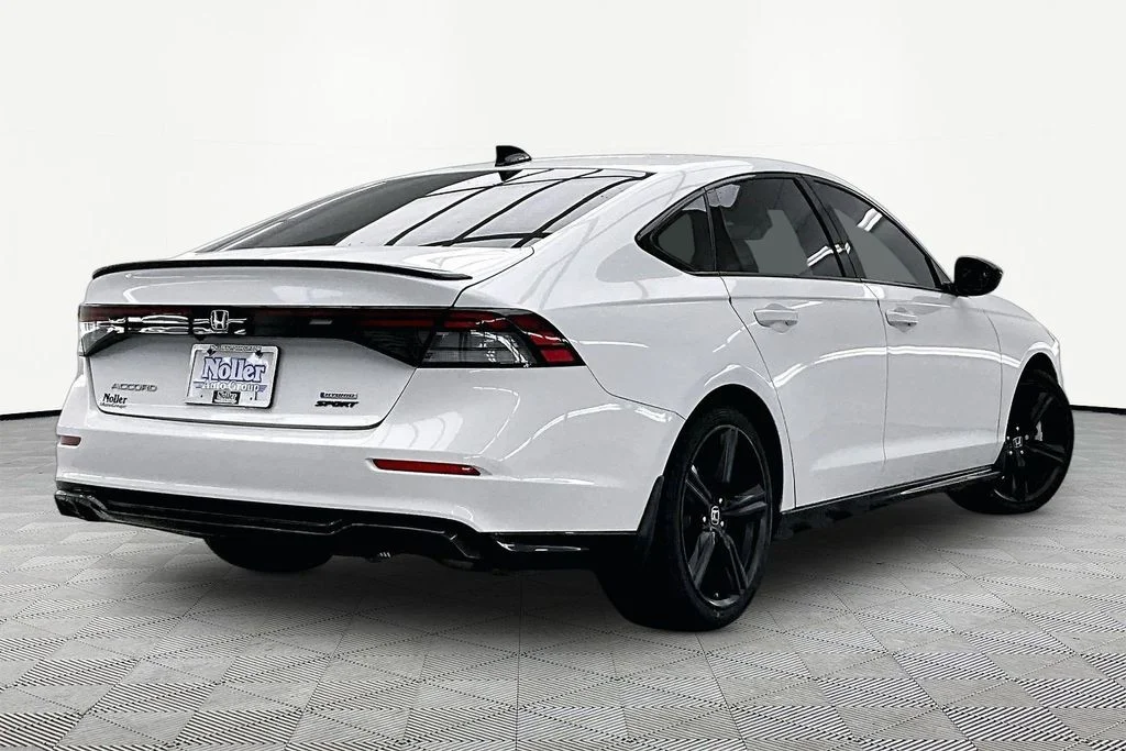 Certified 2023 Honda Accord Hybrid Sport-L with VIN 1HGCY2F73PA032887 for sale in Kansas City