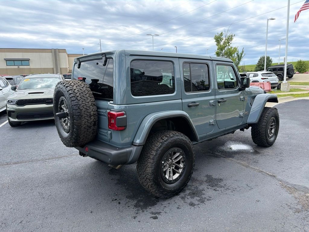 Used 2025 Gray Jeep Rubicon 392 image 7