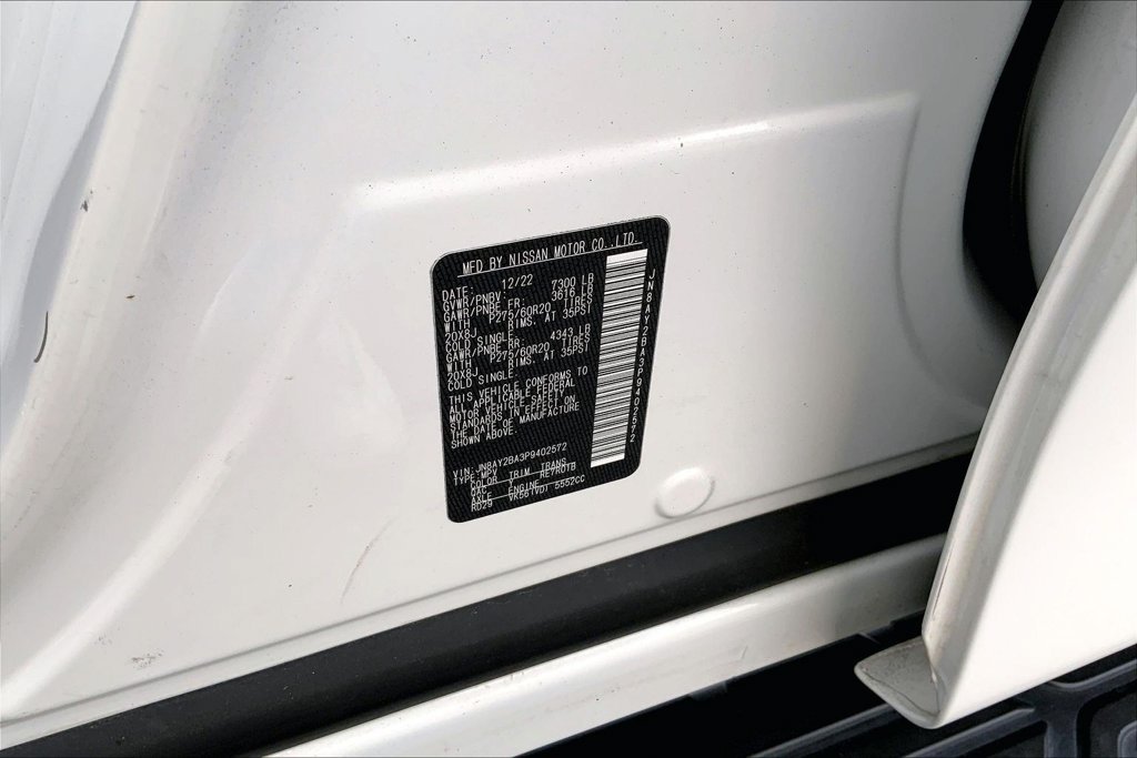 Used 2023 White Nissan SL image 19