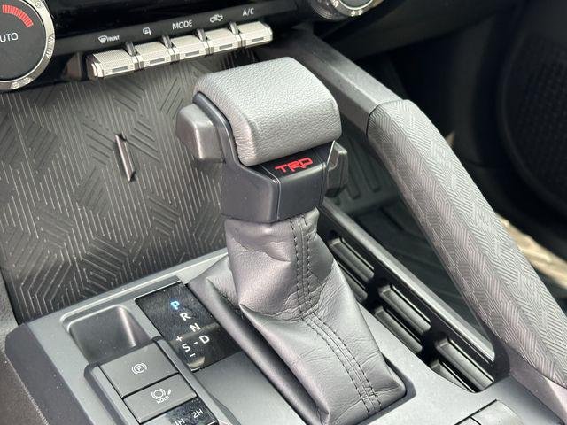 Certified Used 2025 BLACK Toyota  image 20