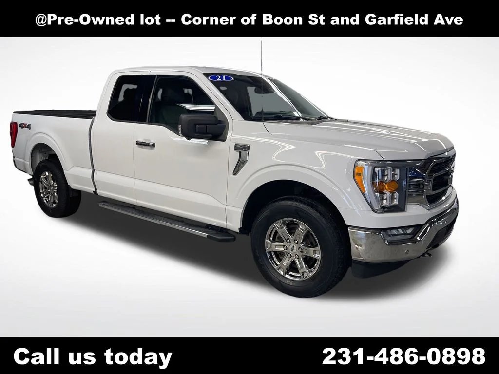 Used 2021 White Ford XLT image 11